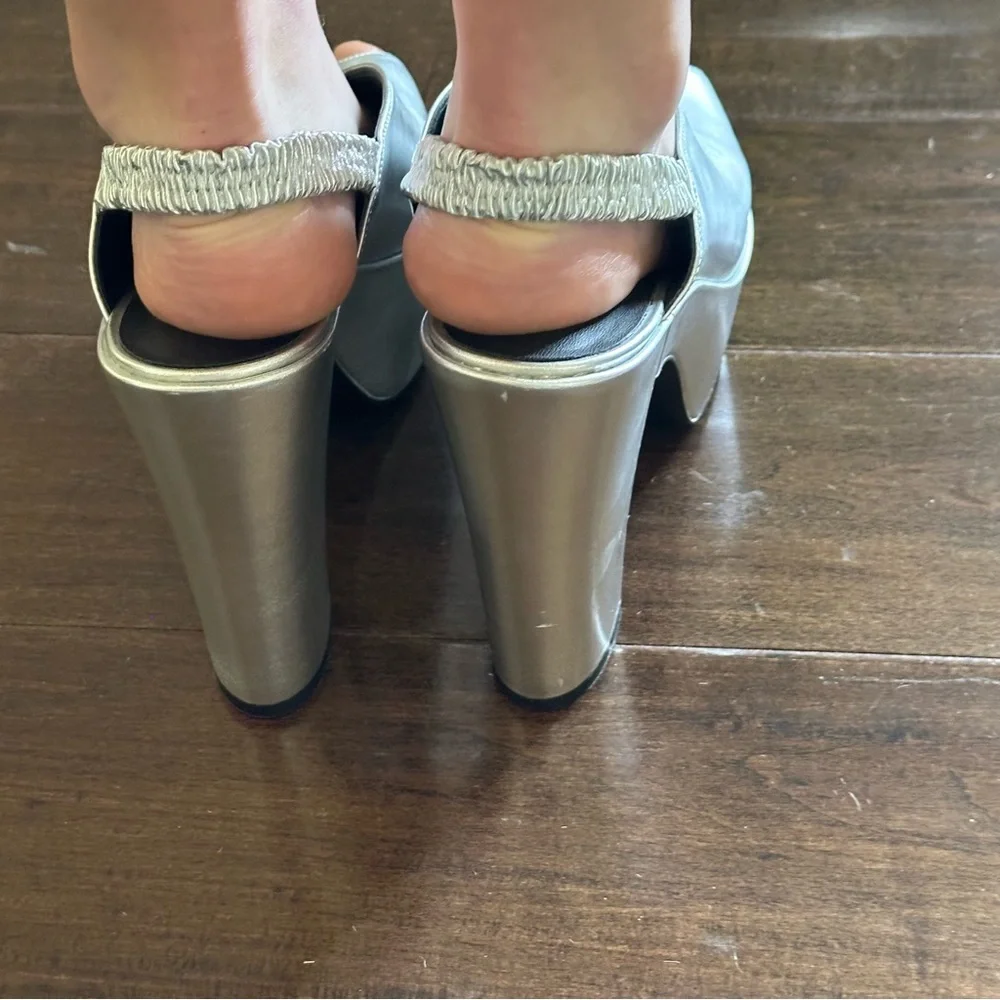OPENING CEREMONY Silver Platform Slingback Heels🌸
